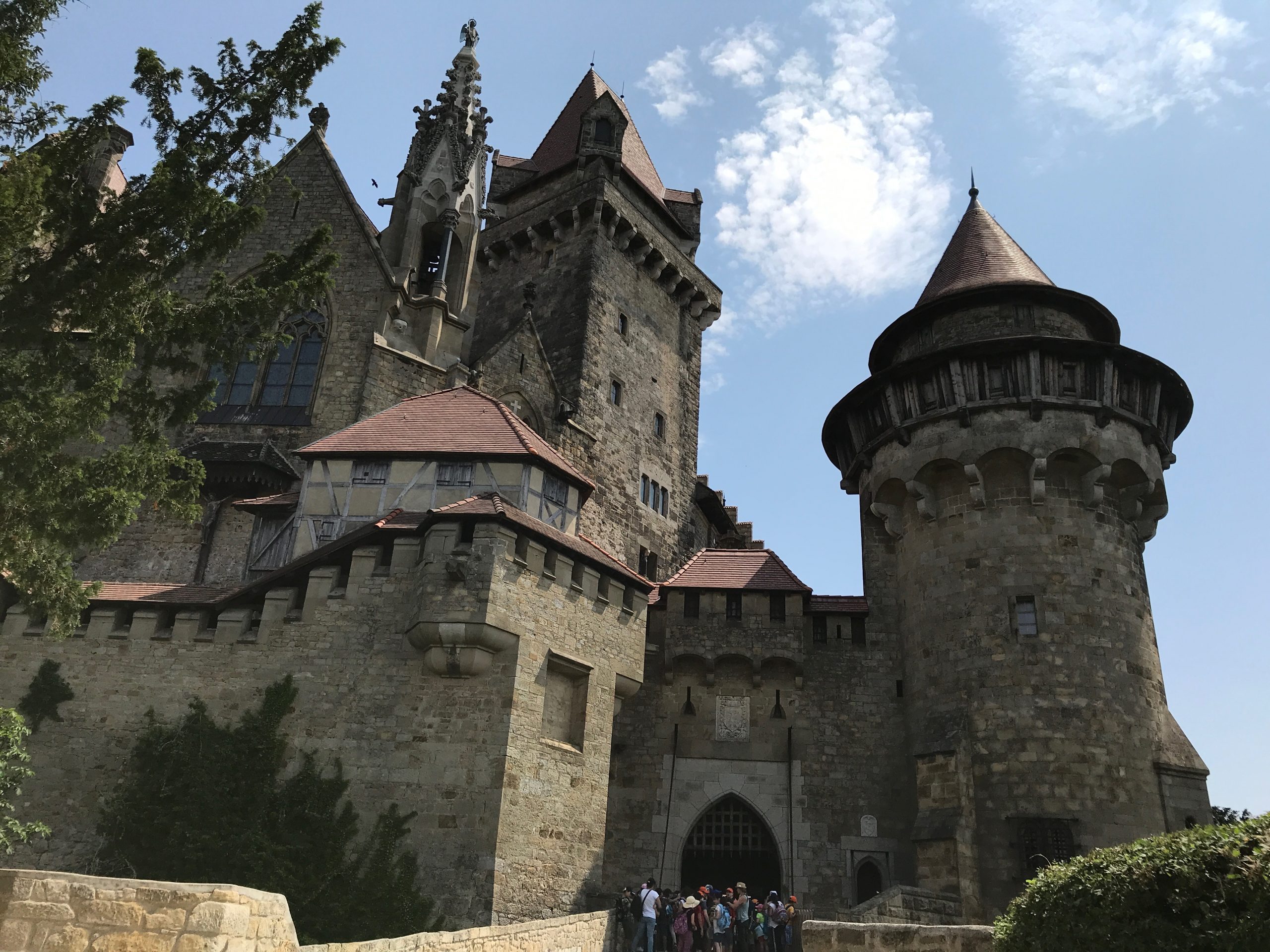 Burg 3